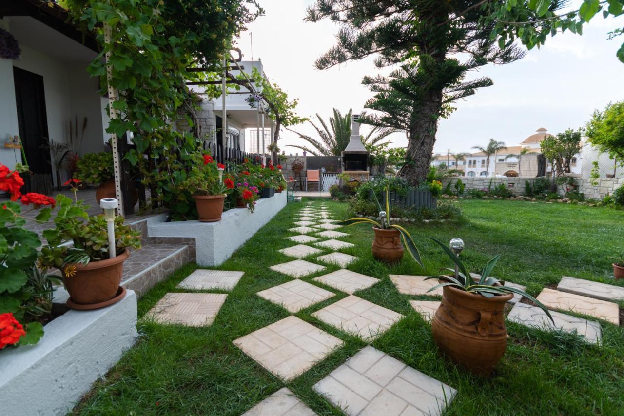 Blue Heaven Villa Hersonissos  Dış mekan fotoğraf
