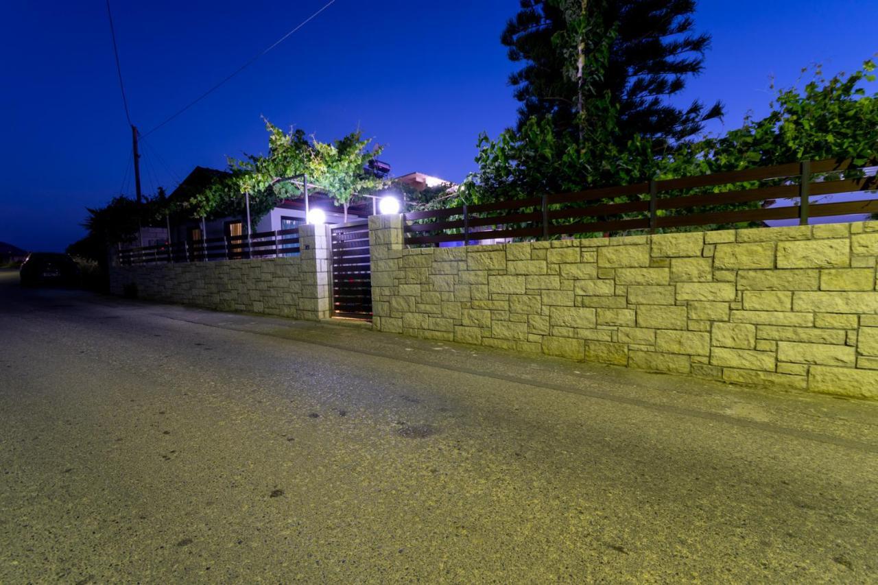 Blue Heaven Villa Hersonissos  Dış mekan fotoğraf
